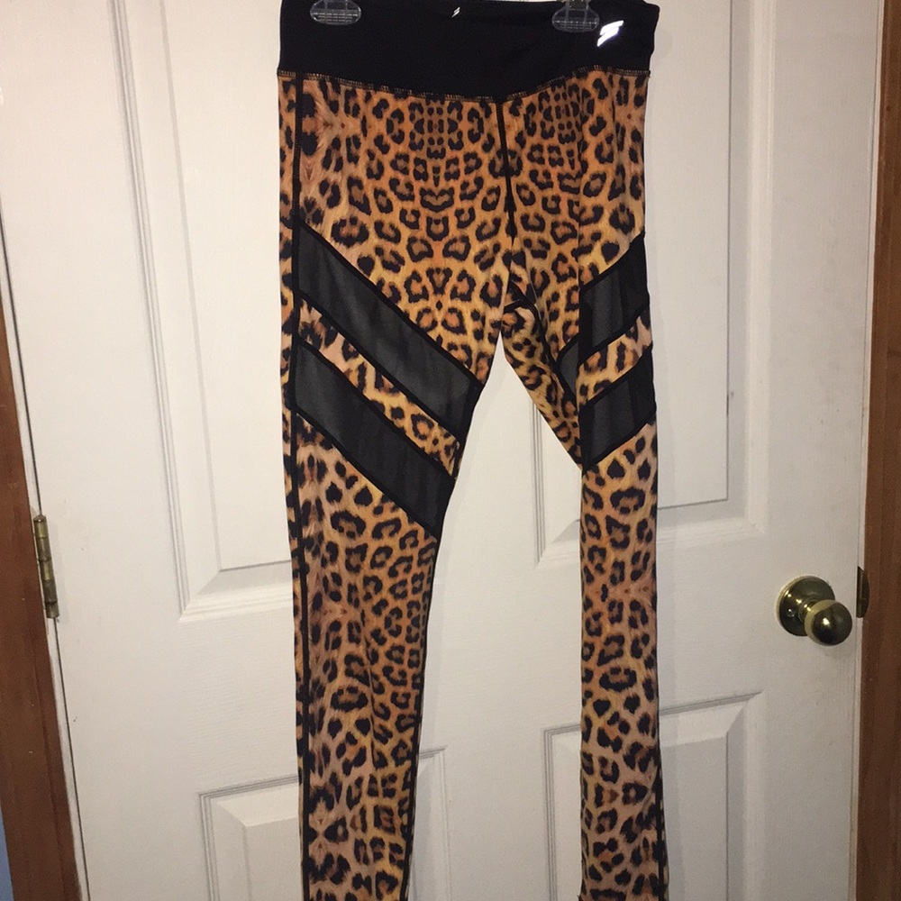 Do you Even cheetah print lift leggings